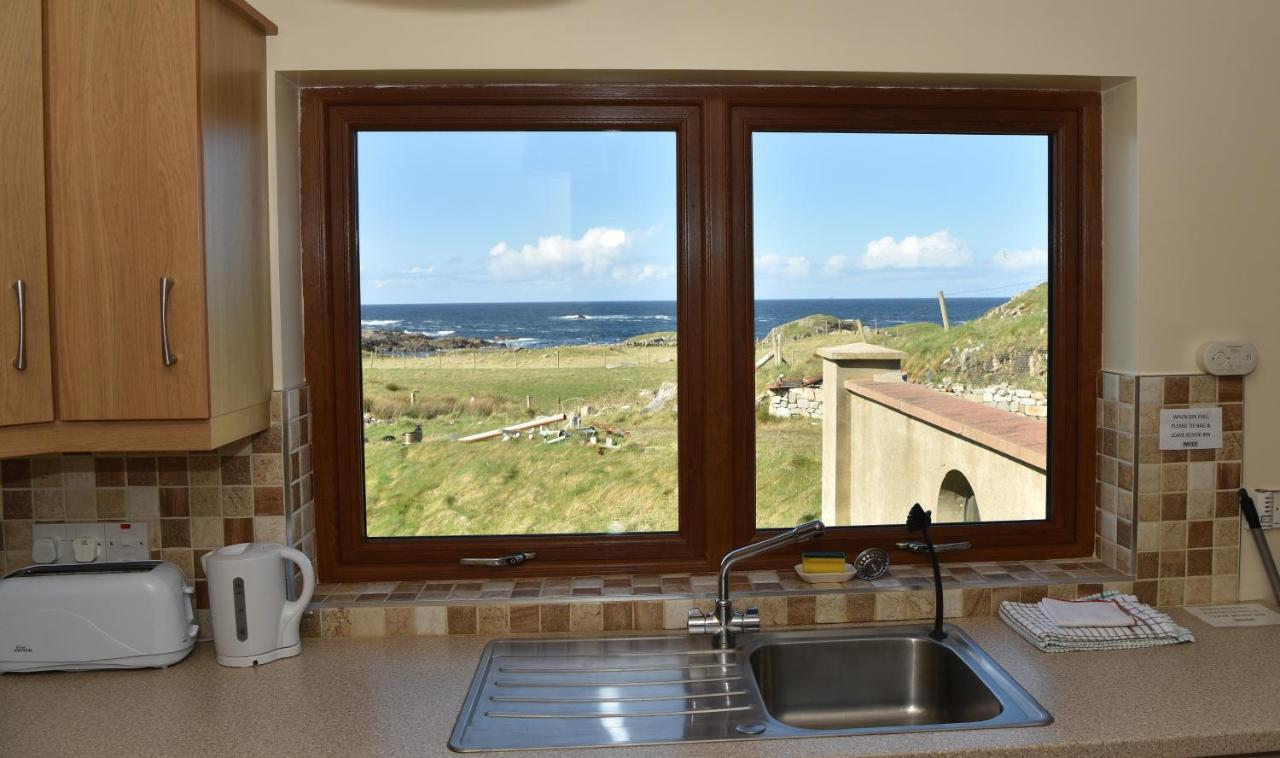 Sea View Apartment Downings Eksteriør billede